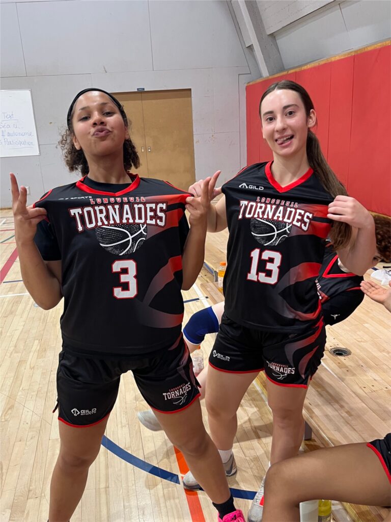 TORNADES BLACK BASKETBALL